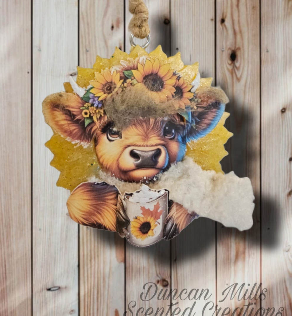 Exclusive Sunflower Freshie | Highland cow | Ornament | Made to order