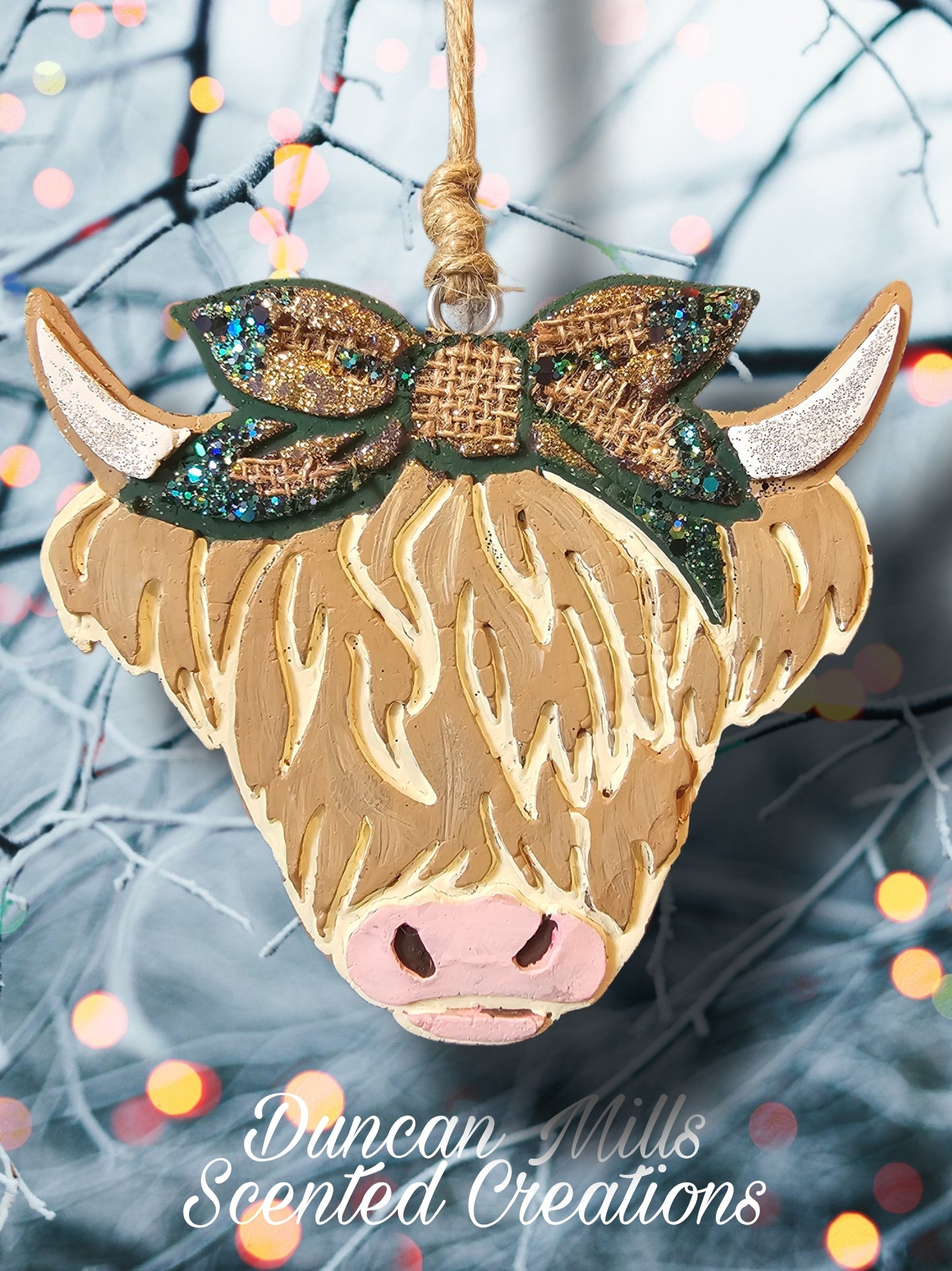 Large Highland w/ Bow Freshie | Burlap Bow | Green | Glitter | Made to order