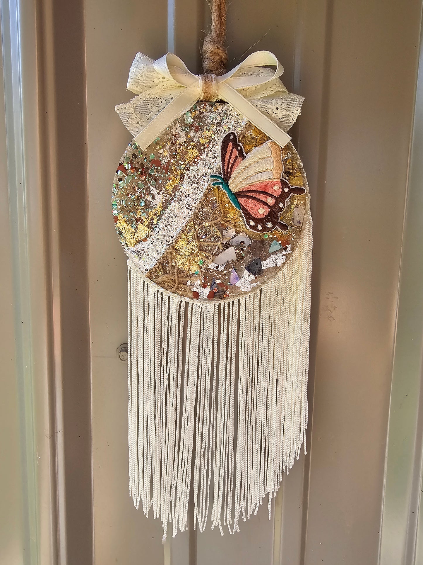 Boho Butterfly Freshie ⭐Fruit Stripe Scent
📍 | Back Road Country Charm Collection