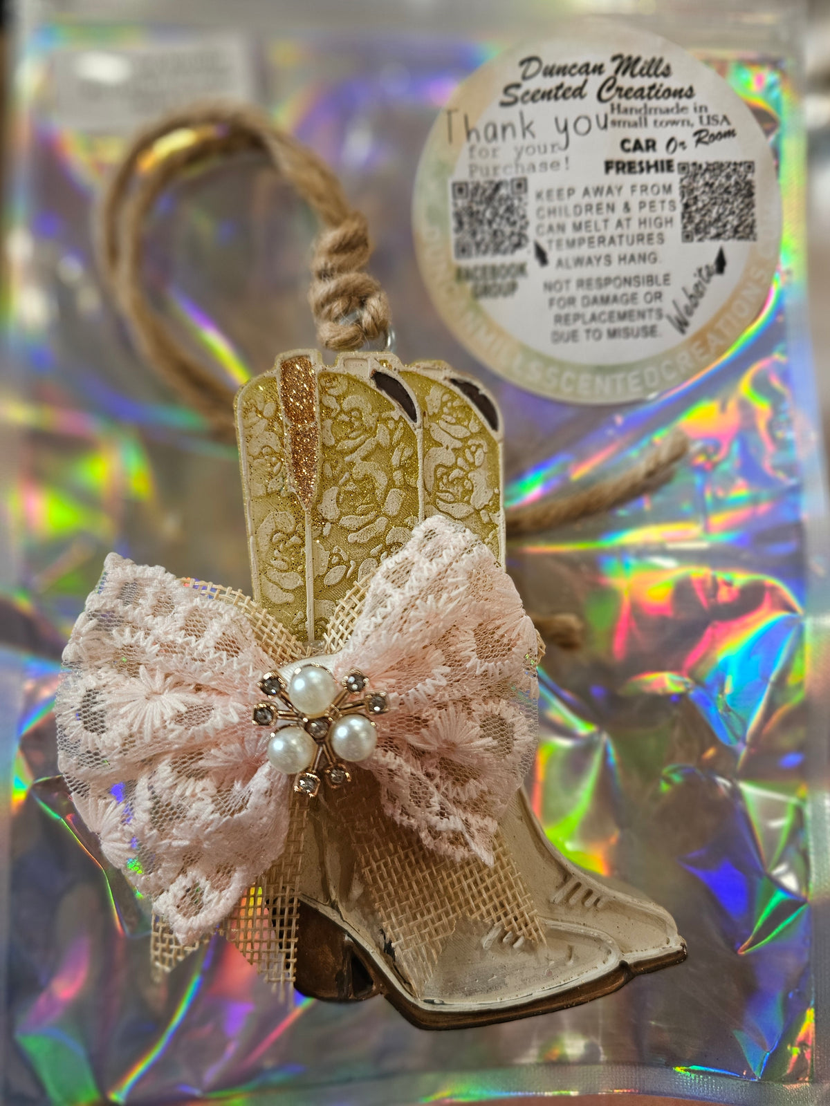 Vintage Western Boot – Lace & Pearl Freshie | Bum Bum Type Scent