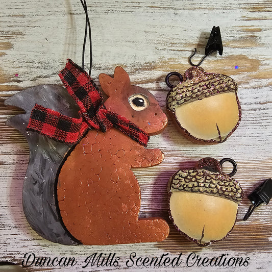 Made to Order Squirrel w/ nuts set