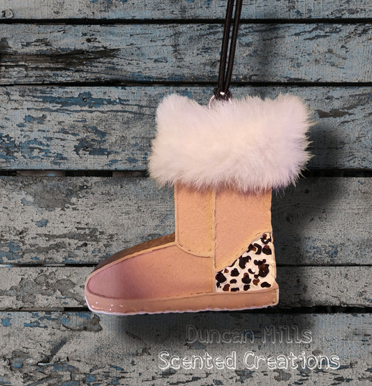 Boots | Velvet texture | white Fur  Freshie |Made to order