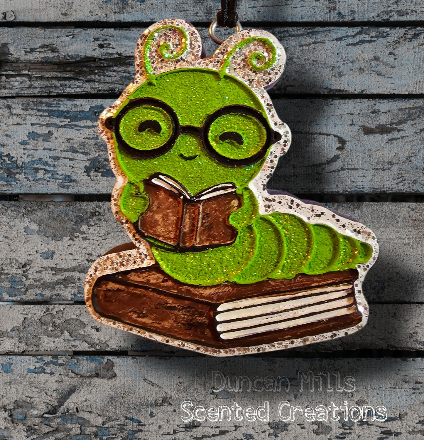 Book Worm Freshie | Made to order