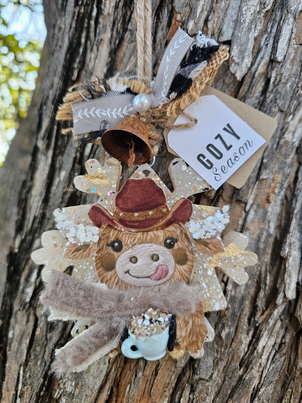 Cozy Season Highland Cow Snowflake Freshie | Cracklin Birch Scent