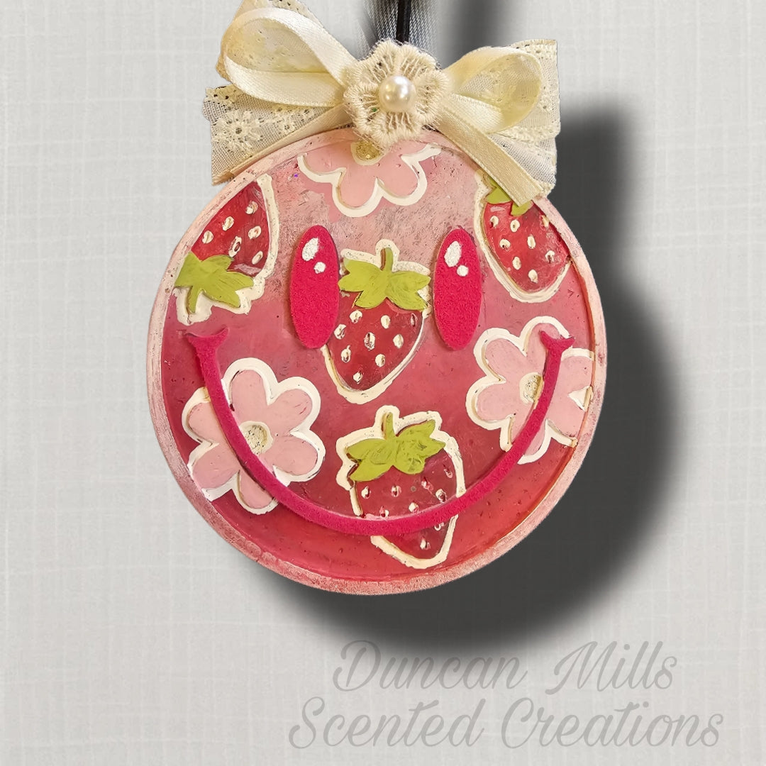 Smiley Strawberry  Daisies freshie |  Made to order