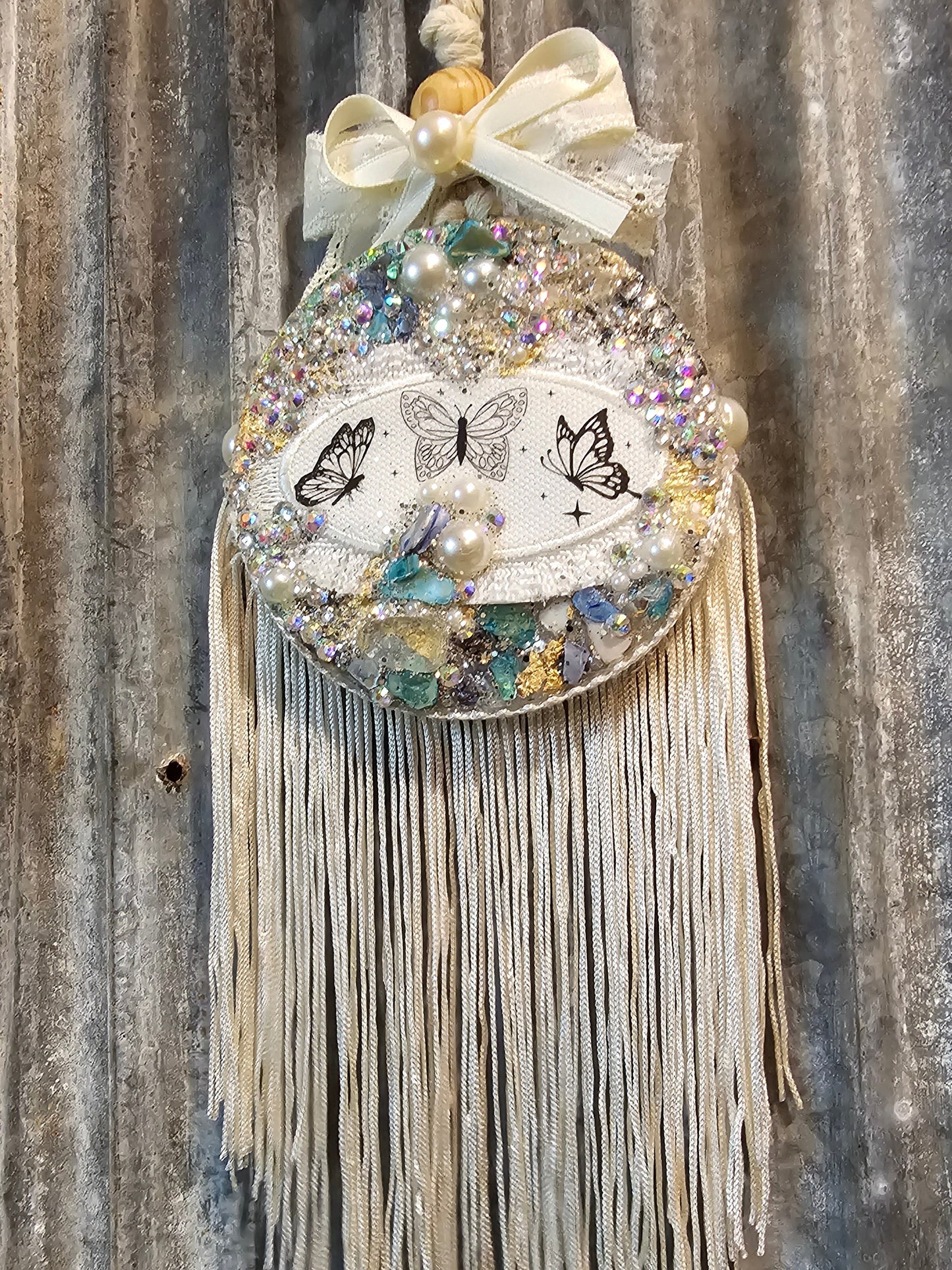 Ready-to-ship 
Butterfly Wishes Keepsake Freshie | Toasted Vanilla Pistachio Cream scent